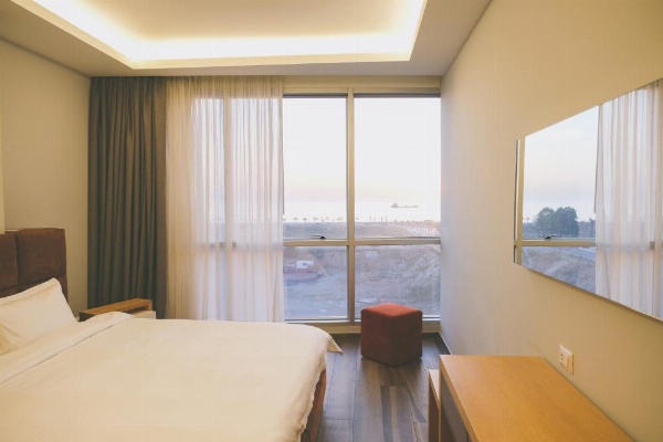 The Stay Furnished Apartments image 27